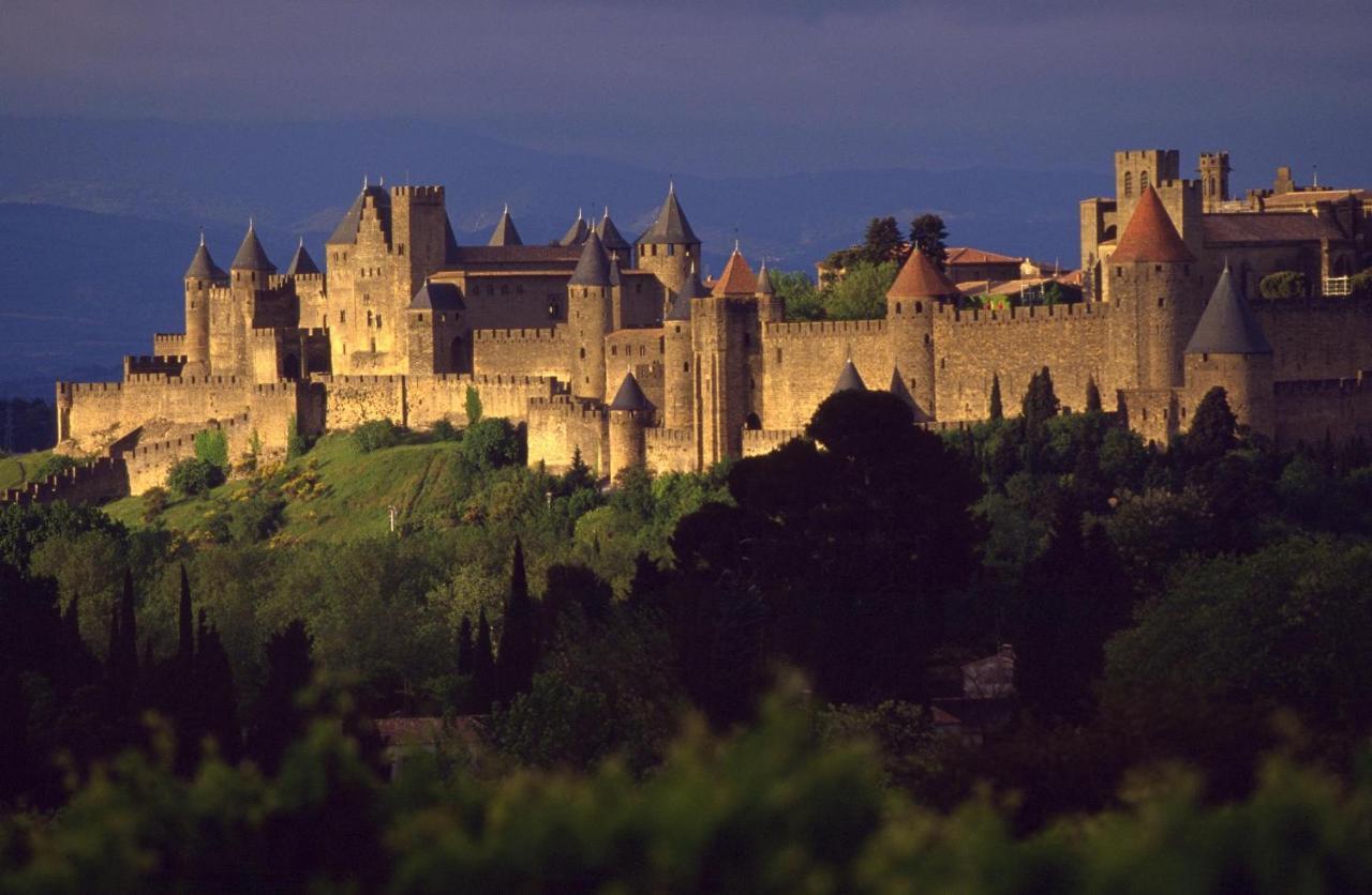 Hotel Central Carcassonne Exterior photo